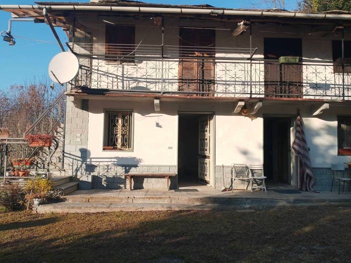 Casa bilocale in vendita in Via San Giuliano, Barge