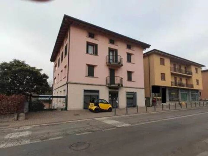 Appartamento bilocale in vendita in Via A Appiani, Centro, Merone