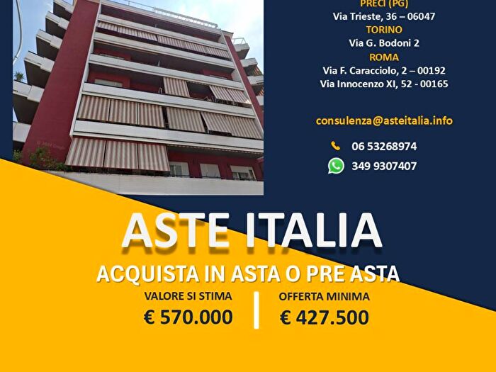Appartamento quadrilocale in vendita in Largo dei Colli Albani, Colli Albani, Roma