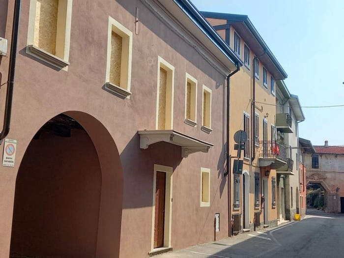 Casa con 5 locali in vendita in Via Antonio Gramsci, Centro, Bellinzago Novarese