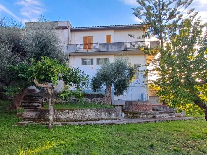 Casa trilocale in vendita in Contrada Cresta, Cresta, Naso