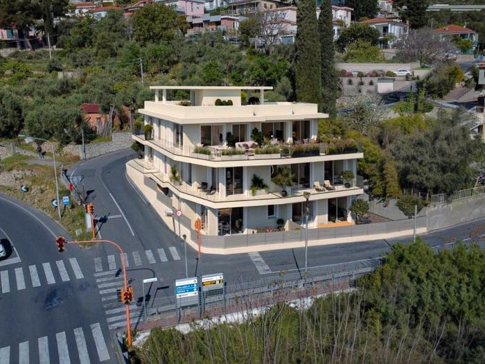 Appartamento trilocale in vendita in Via Aurelia, Marina Di Andora, Andora