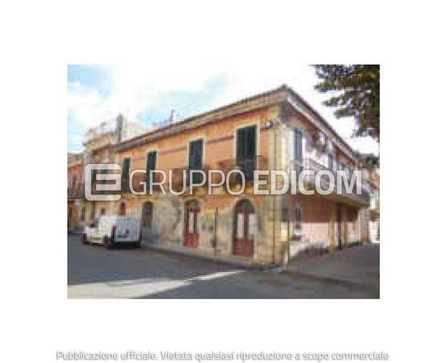 Appartamento monolocale in vendita in Via Giuseppe Garibaldi, Nizza di Sicilia