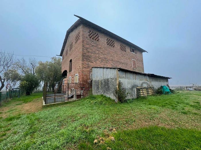 Casa con 6 locali in vendita in Via Viazza, Castelfranco Emilia