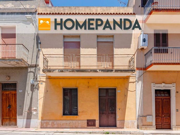 Casa con 6 locali in vendita in Via Luigi Settembrini, Centro, Avola