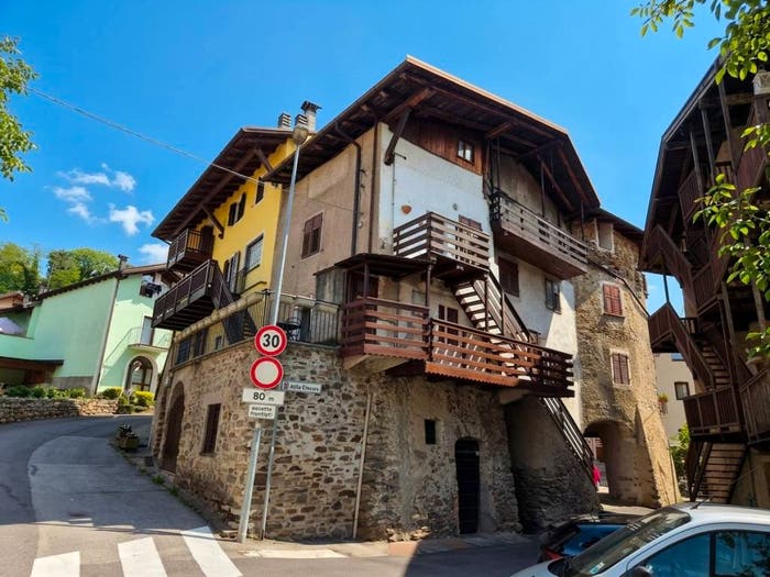 Casa con 6 locali in vendita in Piazza della Crosara, Ischia, Pergine Valsugana