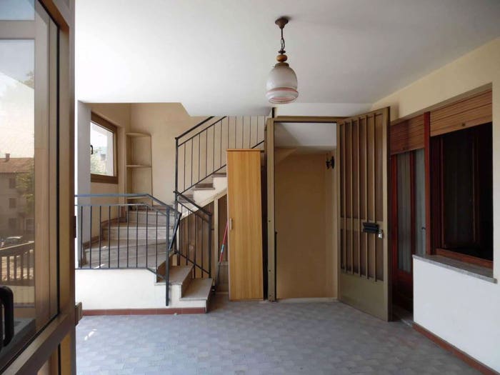 Casa con 6 locali in vendita in via Olmetto, Centro, Borgofranco d'Ivrea
