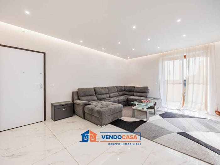 Appartamento con 5 locali in vendita in Via San Ciriaco, Genola