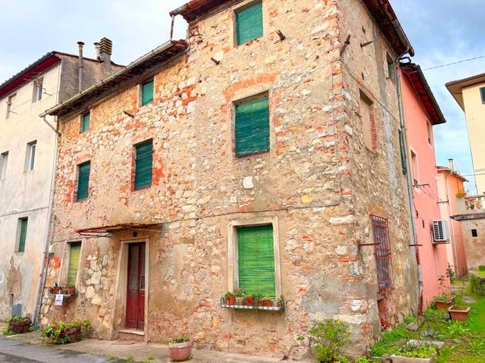 Casa quadrilocale in vendita in Via dei Guscioni, Cerasomma, Lucca