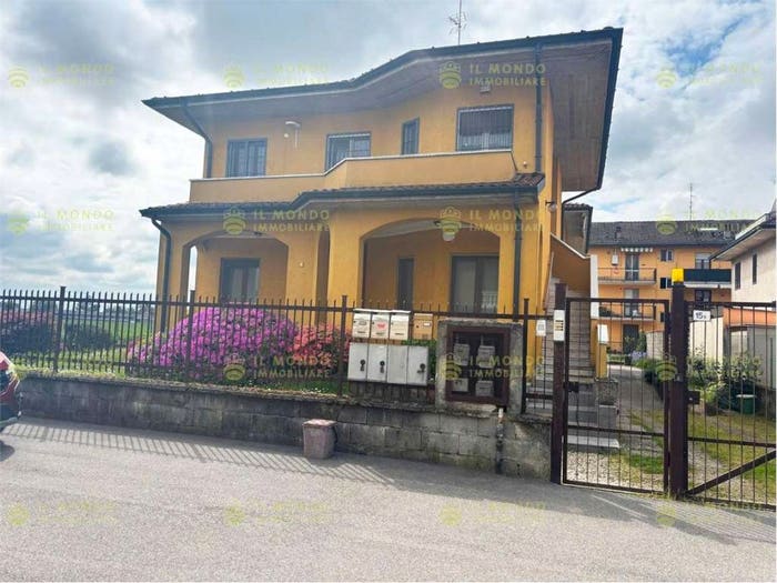 Appartamento trilocale in vendita in Balbiano, Colturano