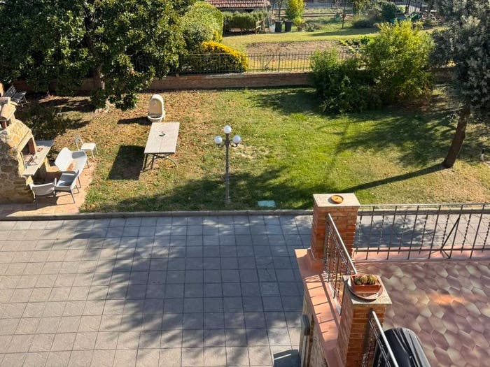 Appartamento con 6 locali in vendita in Via Ponterosciano, Centro, Torgiano