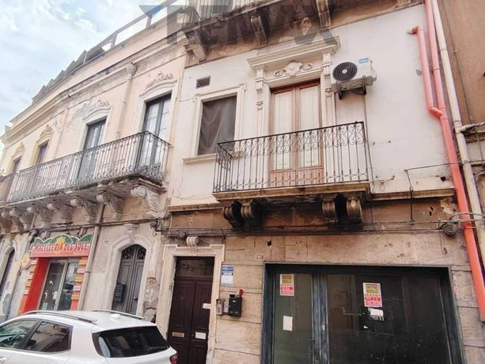 Appartamento bilocale in vendita in VIA GARIBALDI, Paternò