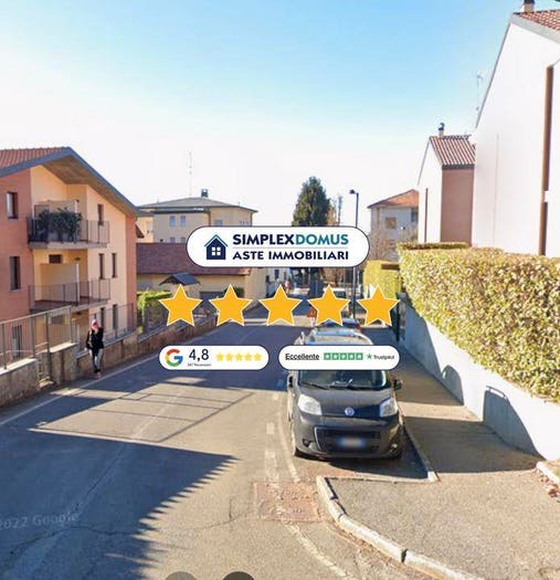 Appartamento quadrilocale in vendita in Via Santa Chiara, Montesolaro, Carimate