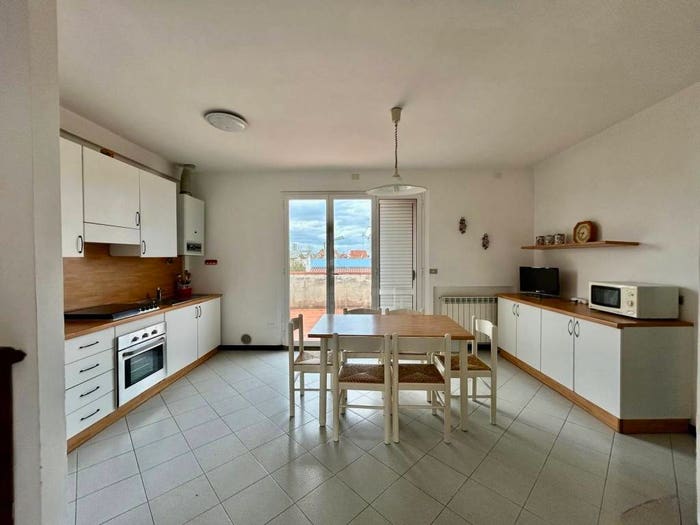 Appartamento quadrilocale in vendita in Marina Di Rocca Priora, Falconara Marittima