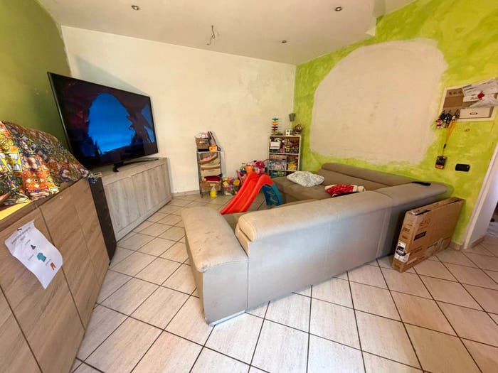 Appartamento trilocale in vendita in Via Massimo d'Azeglio, Centro, Magnago