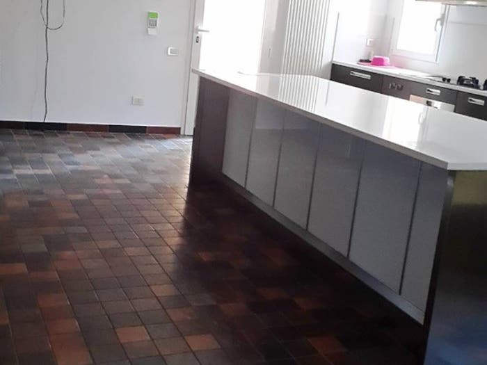 Casa con 6 locali in vendita in Strada Curtatona, Vaciglio, Modena