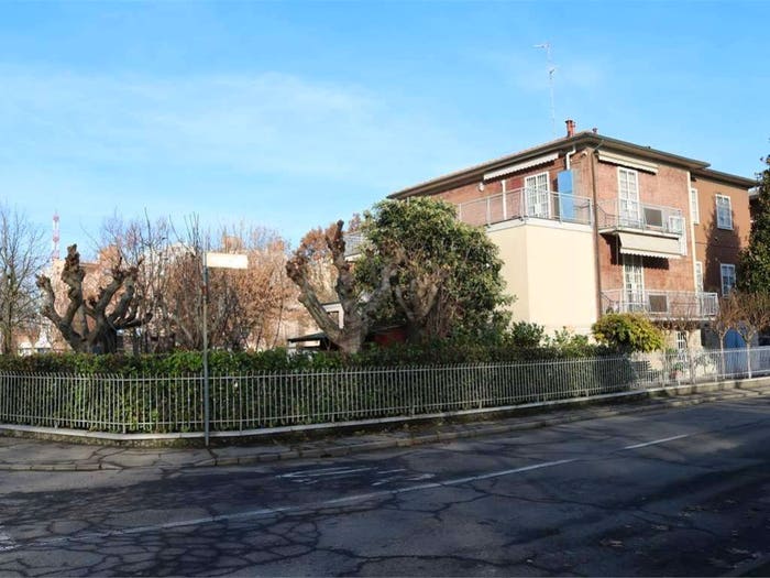 Appartamento con 6 locali in vendita in via XXV Aprile, Centro, Anzola dell'Emilia