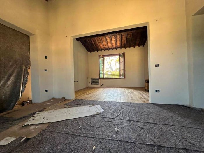 Appartamento quadrilocale in vendita in Via Isola del Giglio, Lungarno Gabriele D'Annunzio, Pisa