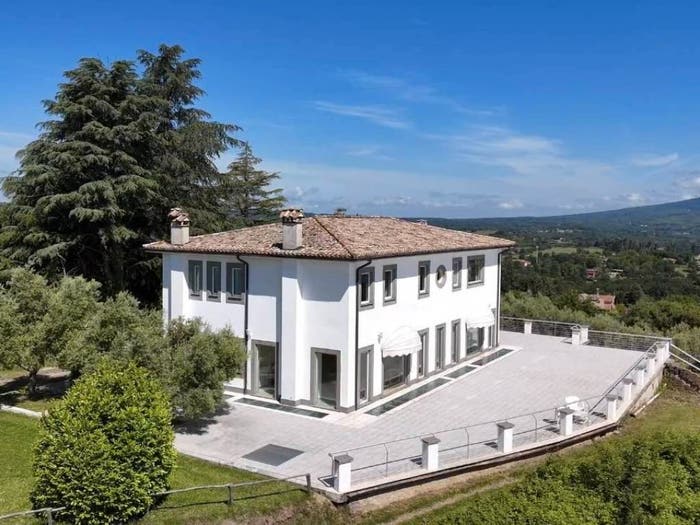 Casa con 6 locali in vendita in Località Poggio della rota, Bassano Romano
