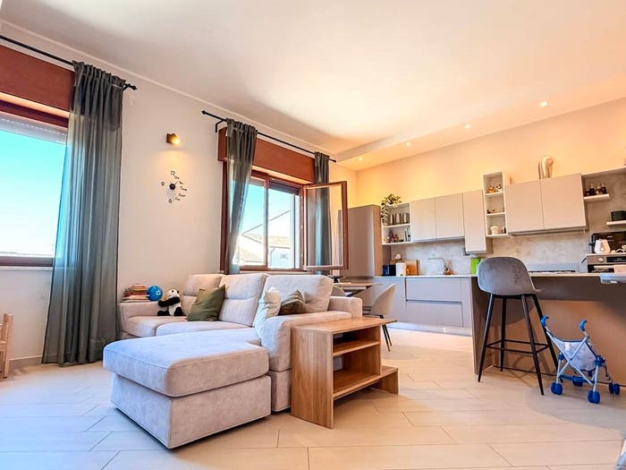 Casa con 6 locali in vendita in Via Corta, Martignana di Po