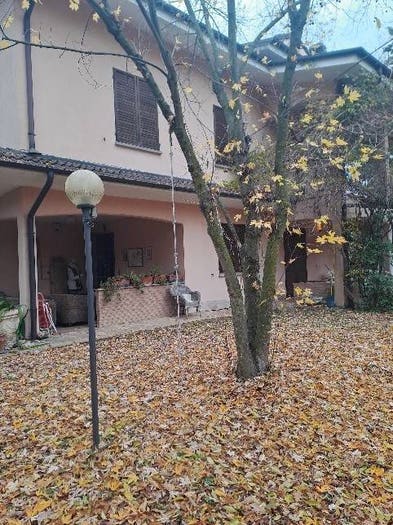 Appartamento quadrilocale in vendita in Via Giuseppe Garibaldi, Centro, Castelvetro di Modena