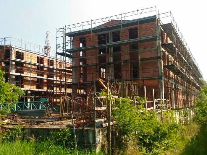 Case in Vendita e in Affitto - 2