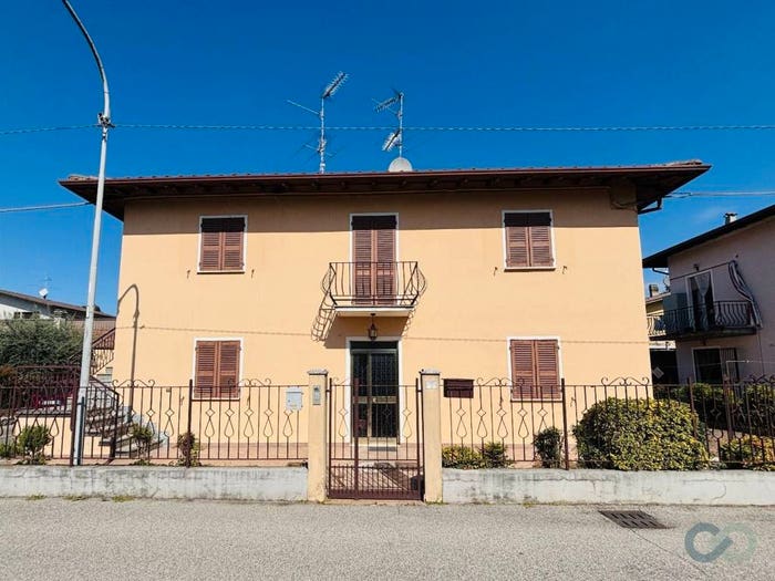 Appartamento trilocale in vendita in Via Enrico Fermi, Villaggio Belvedere, Ghedi
