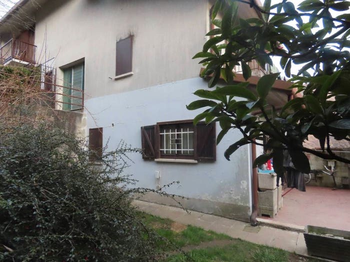 Appartamento trilocale in vendita in Via Massimo d'Azeglio, Centro, Ballabio