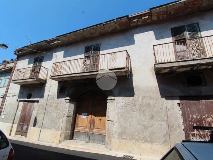 Casa trilocale in vendita in Via Roma, Treglia, Pontelatone