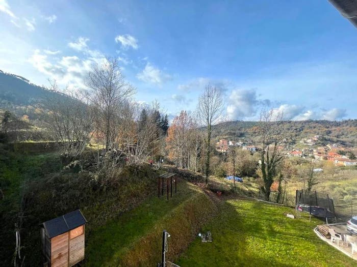Casa con 6 locali in vendita in Via P Cima, Canevolivo, Beverino