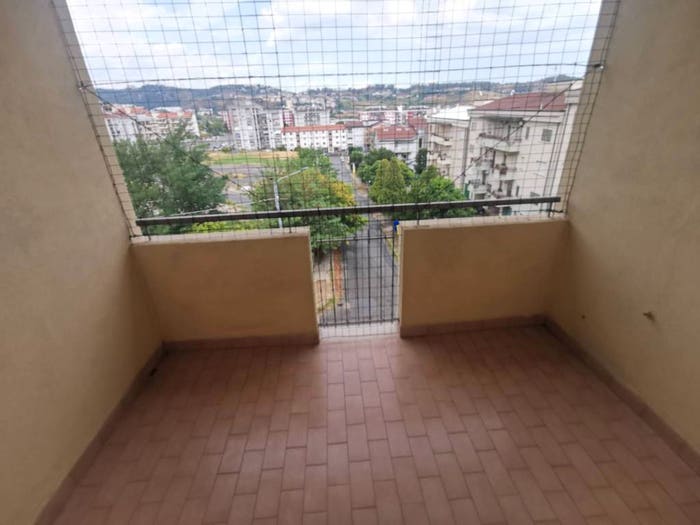 Appartamento quadrilocale in vendita in Via Monsignor Armando Fares, Santa Maria, Catanzaro