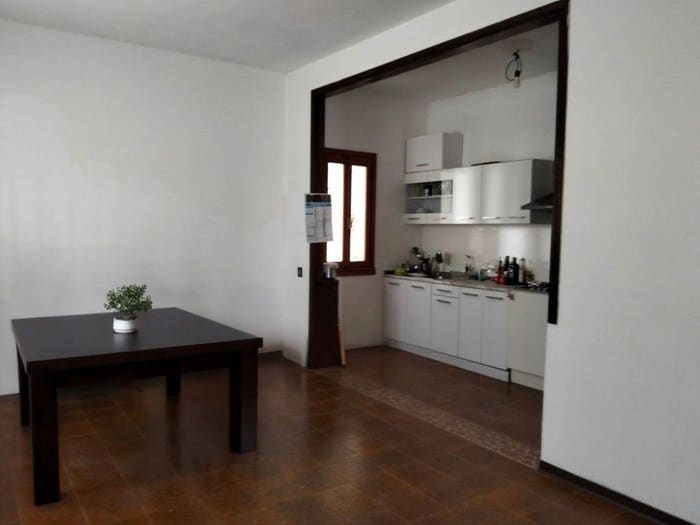 Casa con 5 locali in vendita in VILLANOVA MARCHESANA Via Roma, Centro, Villanova Marchesana