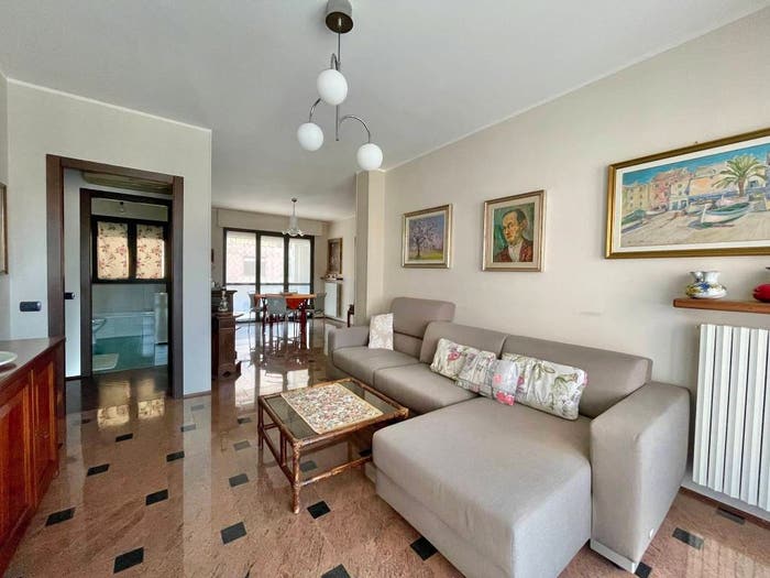 Appartamento quadrilocale in vendita in Via Lanero, Nizza Monferrato