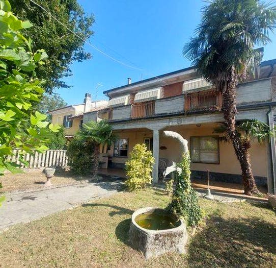 Casa con 6 locali in vendita in Frazione Messora, Pieve del Cairo