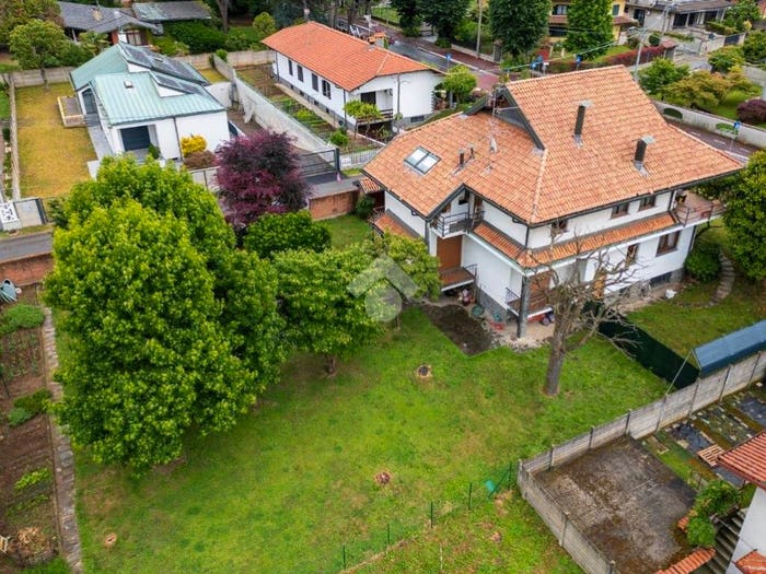 Casa trilocale in vendita in Via G Giacchetti, Gorla Minore