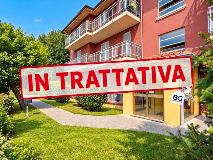 Appartamento trilocale in vendita in Via Antonio Gramsci, Centro, Capriate San Gervasio