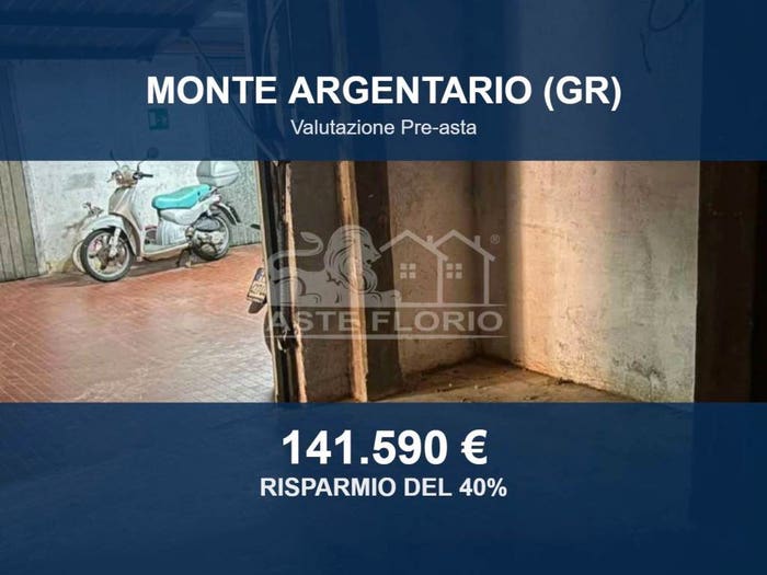 Appartamento trilocale in vendita in Piazza Albegna, Porto Ercole, Monte Argentario