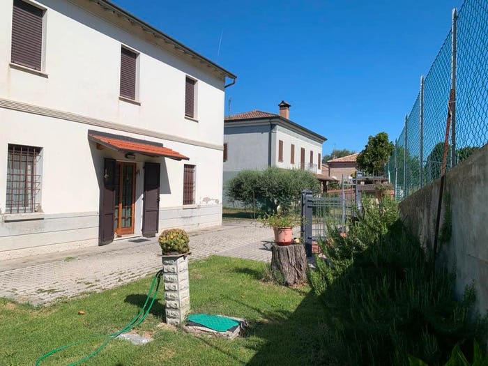 Casa con 6 locali in vendita in Strada del Po di Primaro, San Nicolò, Argenta
