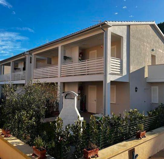 Appartamento bilocale in vendita in Via Bellini, Castagneto Carducci