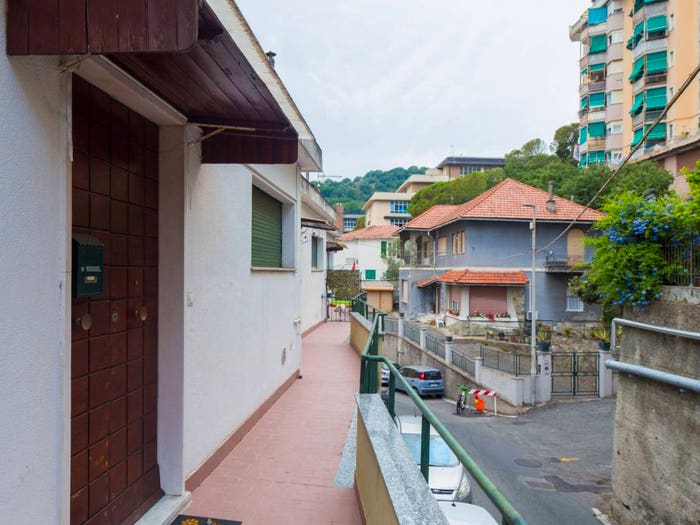 Appartamento trilocale in vendita in Via Giulia De Vincenzi, Molassana, Genova
