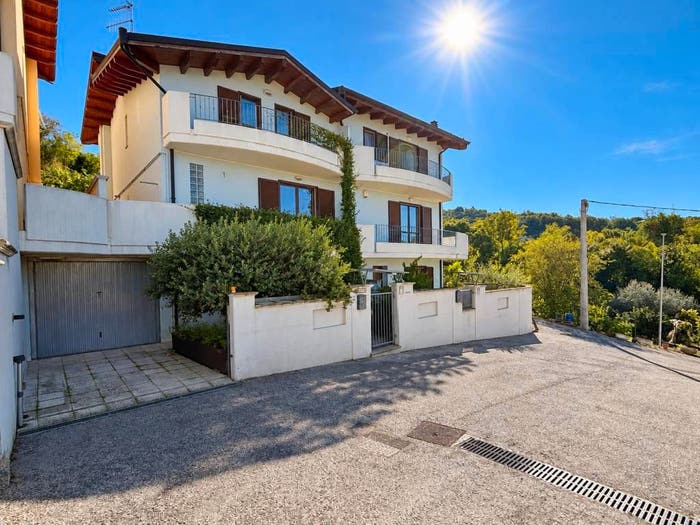 Casa con 6 locali in vendita in Via Fiume Tavo, Centro, Cappelle sul Tavo