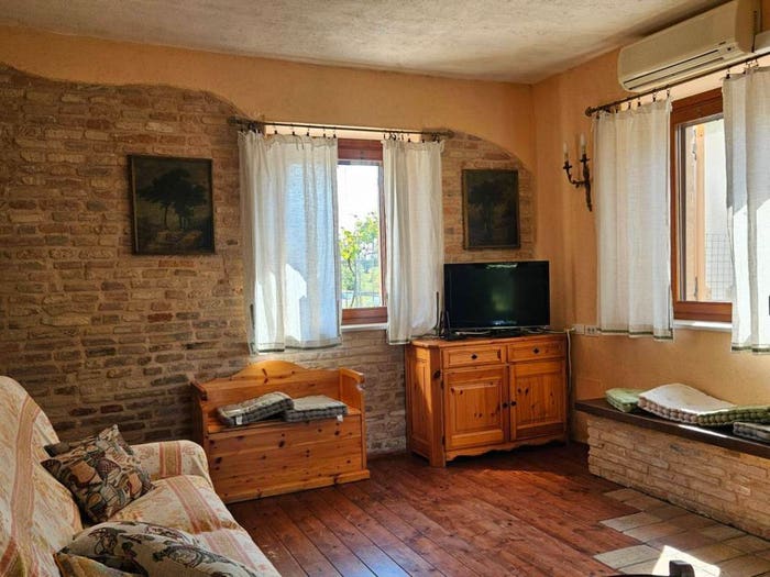 Casa con 5 locali in vendita in via Salvamaggio, Villanova, Colli al Metauro