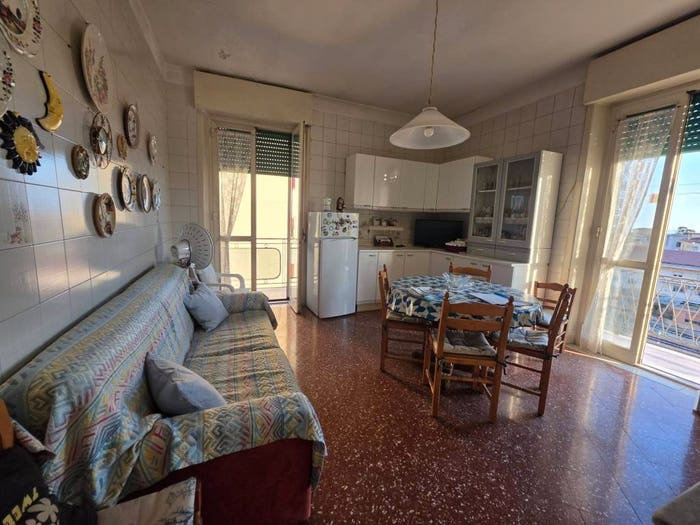 Appartamento trilocale in vendita in Via Italia, Centro, Battipaglia
