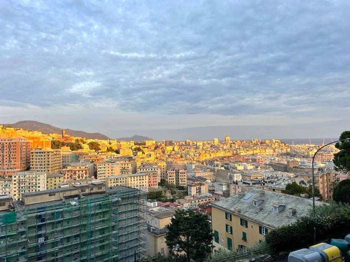 Appartamento quadrilocale in vendita in Via Bari, San Teodoro, Genova