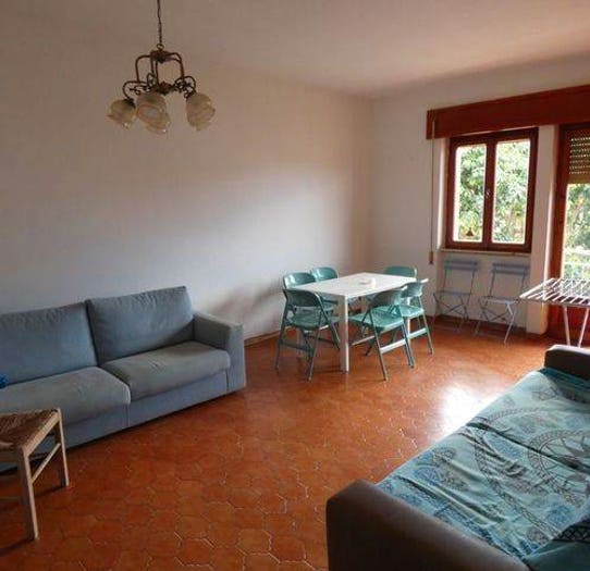 Appartamento con 5 locali in vendita in Via Stefano Raffei, Albinia, Orbetello