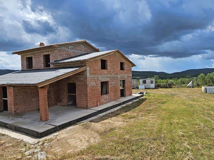 Casa trilocale in vendita in via della repubblica, Bucine