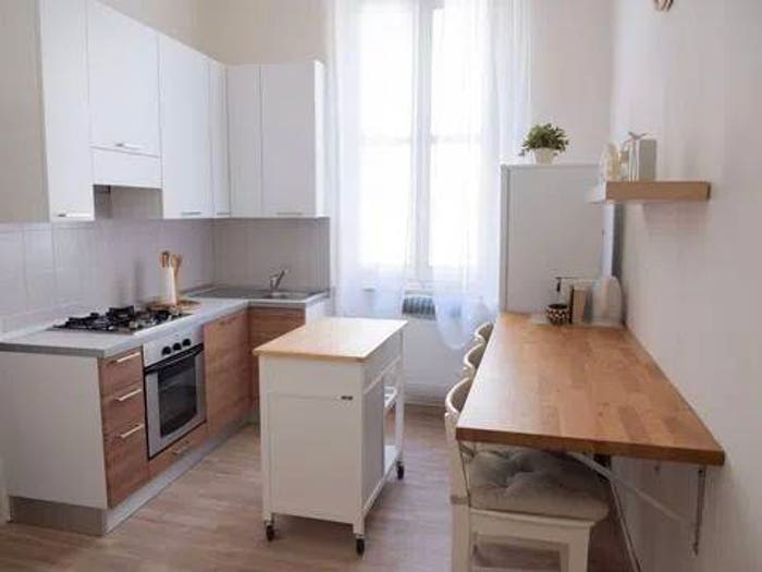 Appartamento bilocale in vendita in Via Nazario Sauro, Centro Storico, Modena