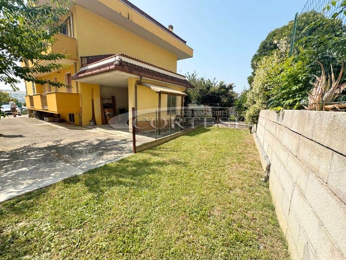 Appartamento con 5 locali in vendita in Via Cesanense, Castelvecchio, Monte Porzio
