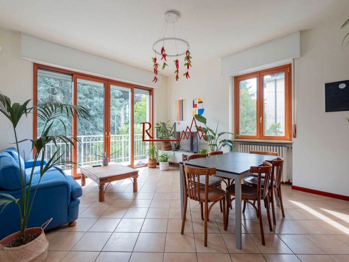 Appartamento quadrilocale in vendita in Via Moncalvo, Gambara, Milano
