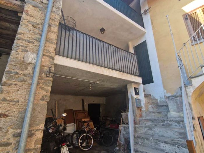 Appartamento bilocale in vendita in Via Maggio, Vaie